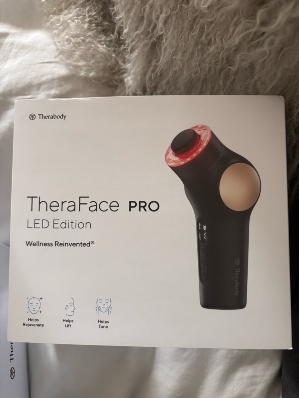 Therabody TheraFace PRO LED Edition - Black with Rose Gold Ring